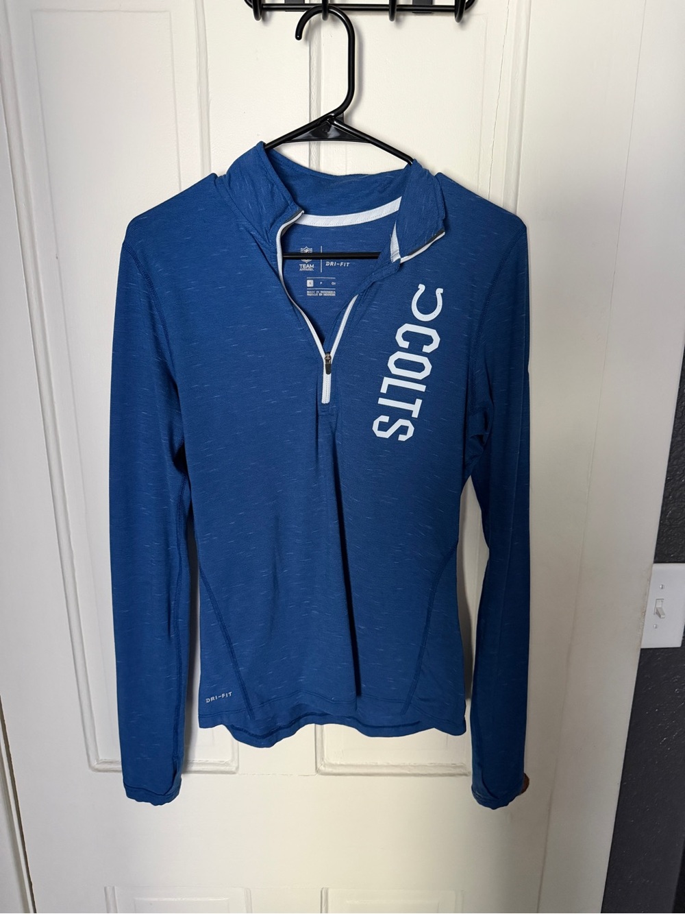 Indianapolis Colts Nike Blue Dri-FIT Quarter-Zip Pullover with White Trim